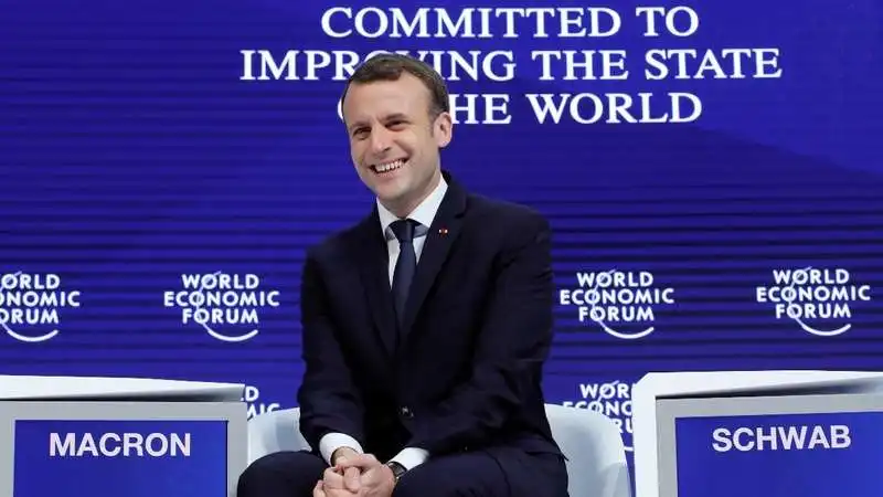 macron davos 