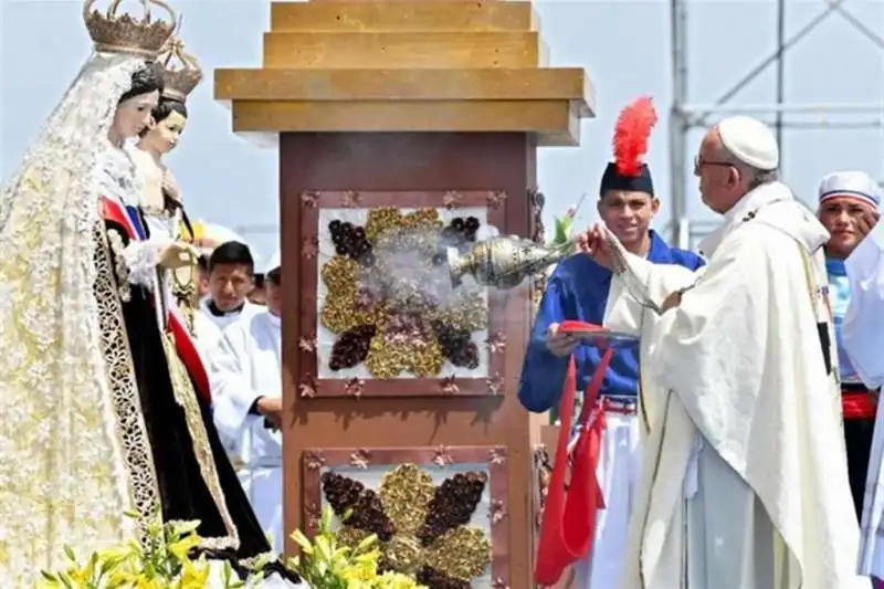 PAPA BERGOGLIO IN CILE     