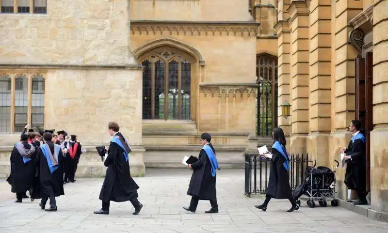 studenti laureati a oxford