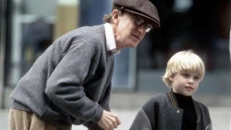 woody allen con ronan 1992