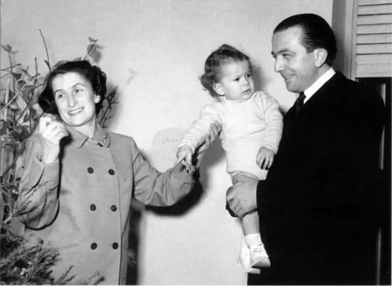 Andreotti con la moglie Livia e la figlia Serena 