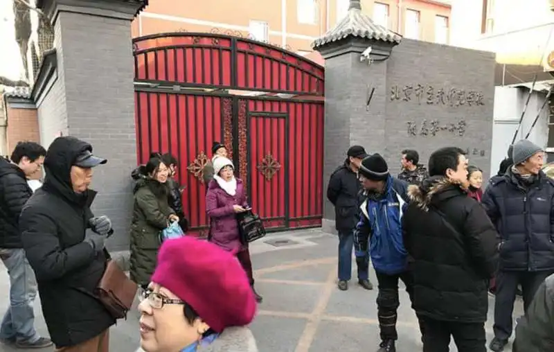 assalto in una scuola elementare cinese 8