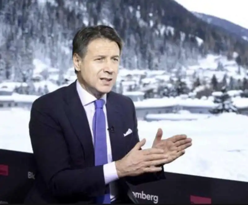 conte a davos intervistato da bloomberg