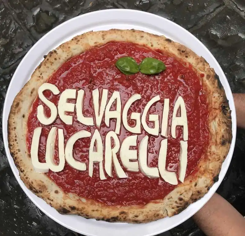 gino sorbillo pizza per selvaggia lucarelli