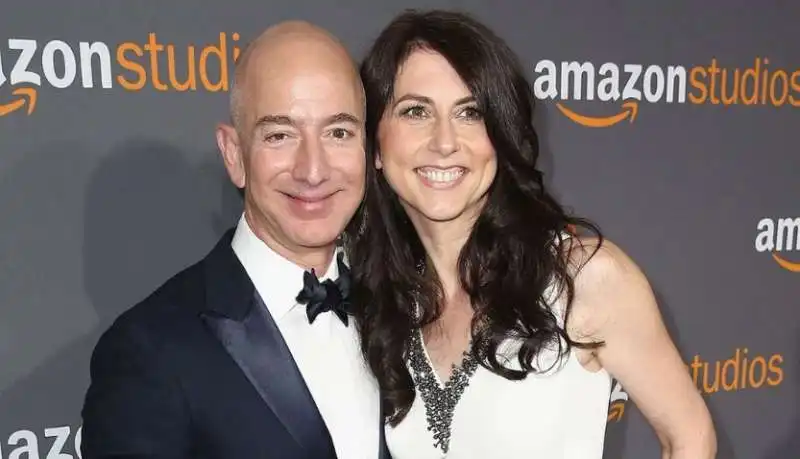 jeff e mackenzie bezos 2