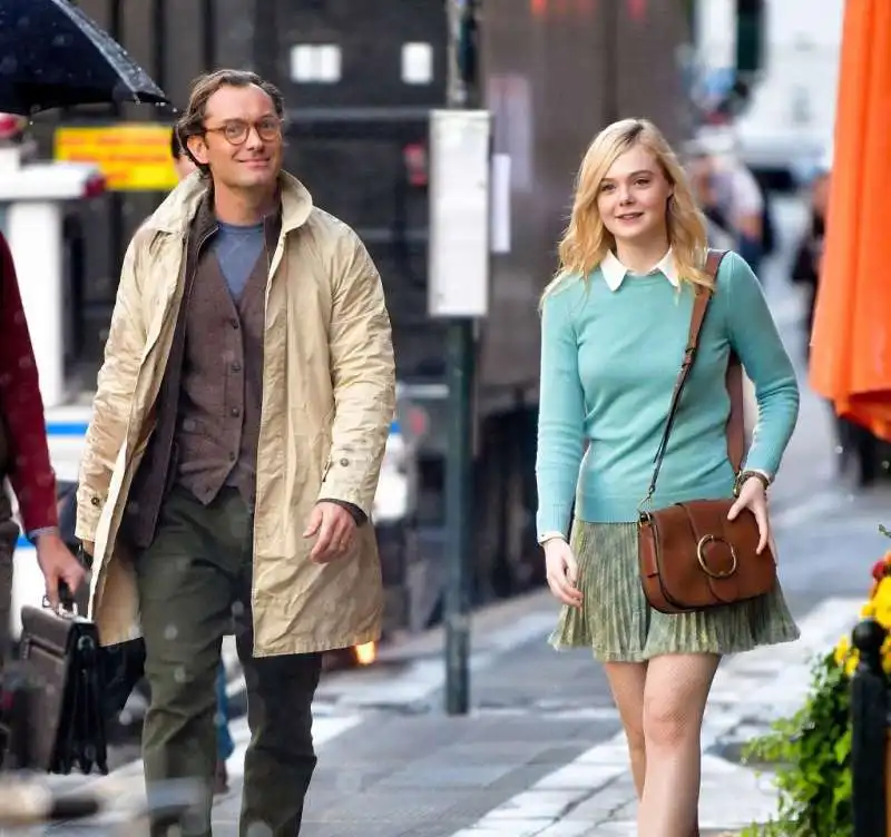 jude law elle fanning e woody allen a rainy day in new york