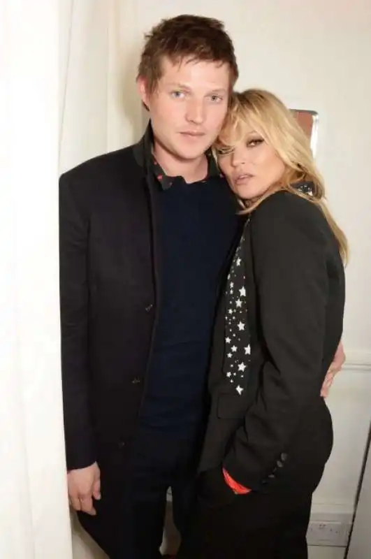 kate moss e nikolai von bismarck 2016 