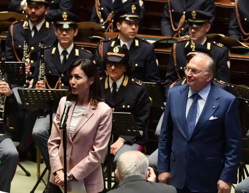 la vice presidente mara carfagna e il prefetto francesco tagliente (1)