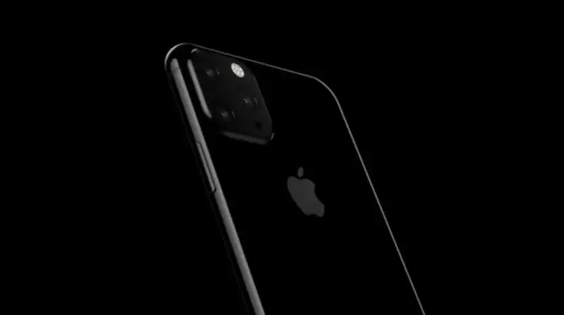 LE PRIME IMMAGINI DI IPHONE XI 1