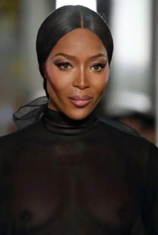 naomi campbell 4