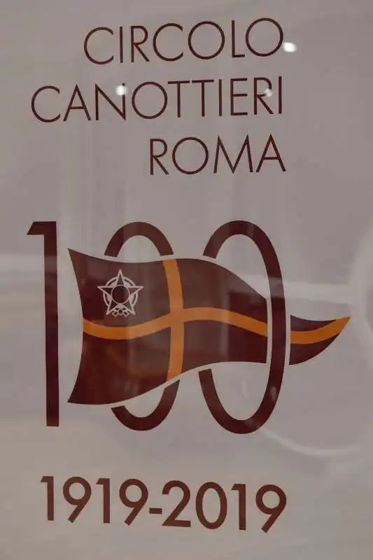 nuovo logo canottieri roma