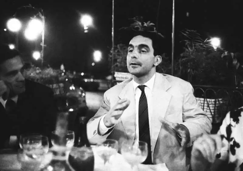 pier paolo pasolini e italo calvino al caffe rosati 