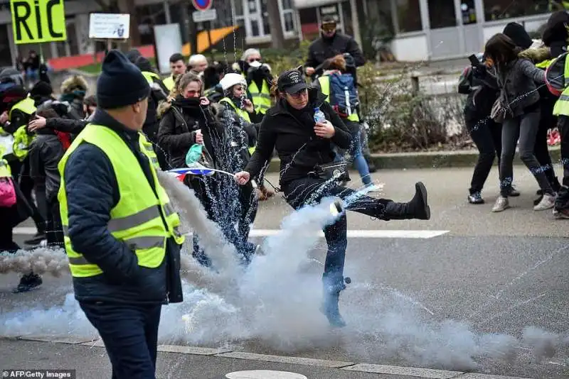 proteste dei gilet gialli