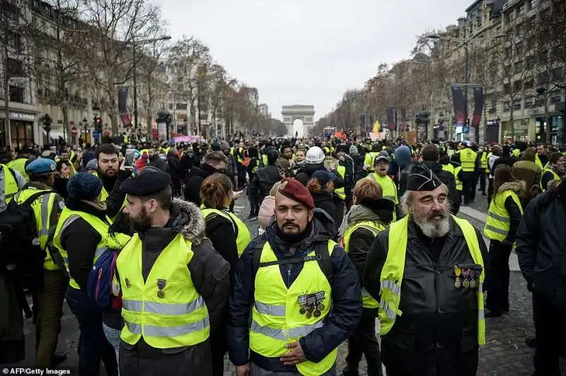 proteste dei gilet gialli