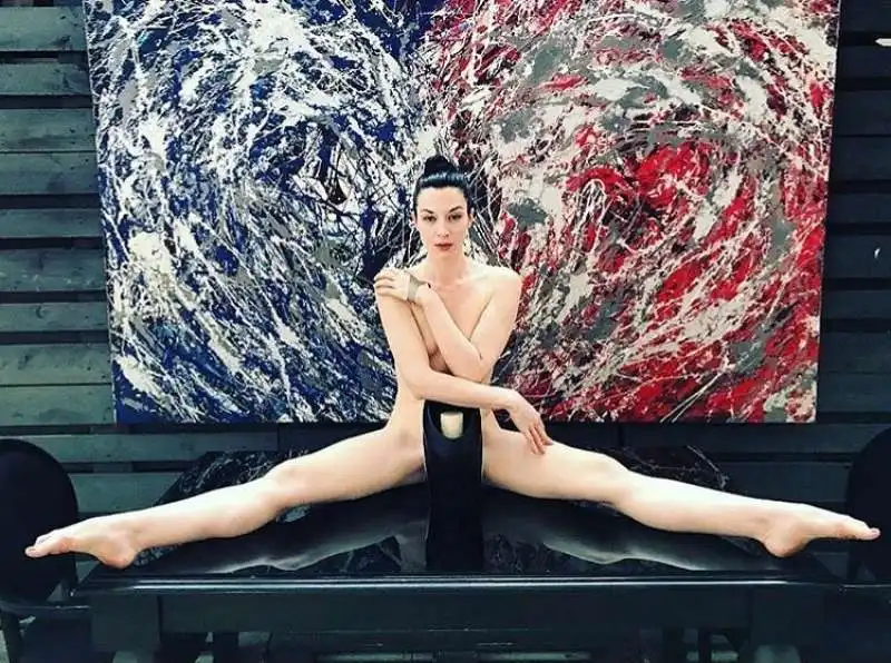 stoya 52