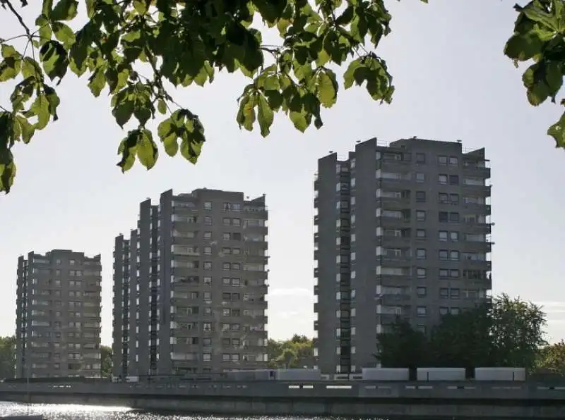 thamesmead 14