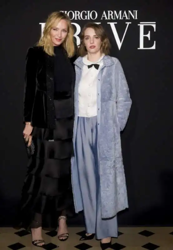 uma thurman, maya hawke