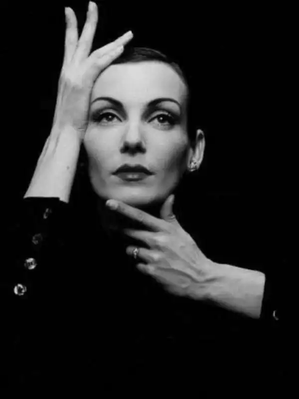 ute lemper 9