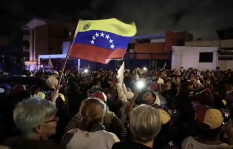 venezuela proteste contro maduro 9