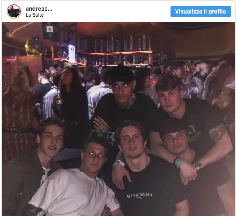 ZANIOLO IN DISCOTECA