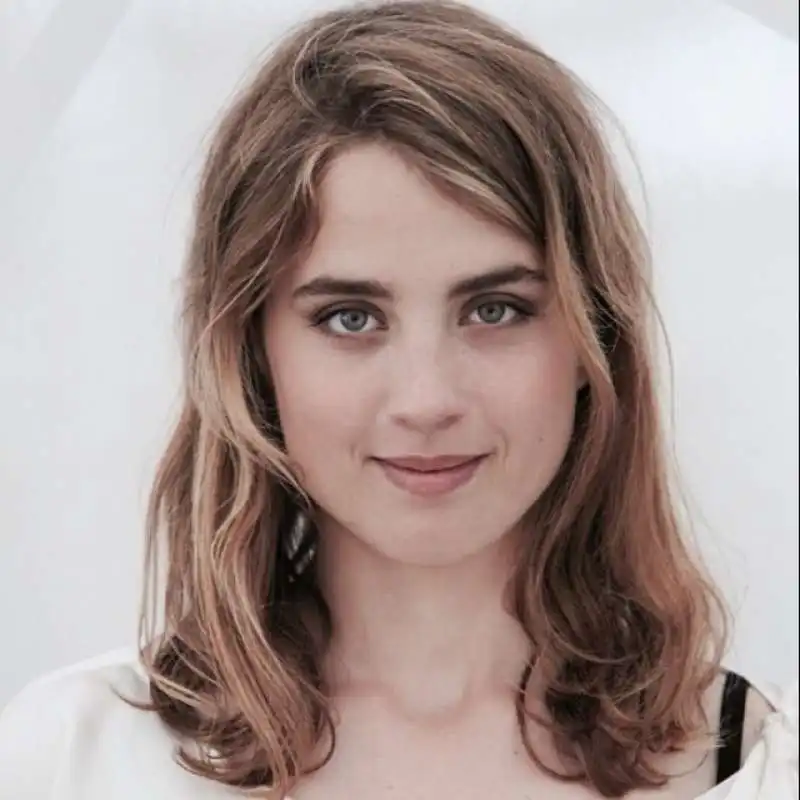 adele haenel 6