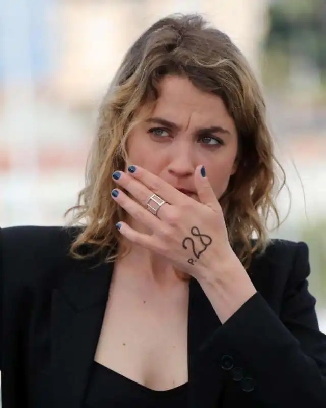 adele haenel 7