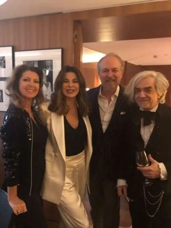 alessandra repini, alba parietti, arturo artom, morgan – compleanno di morgan