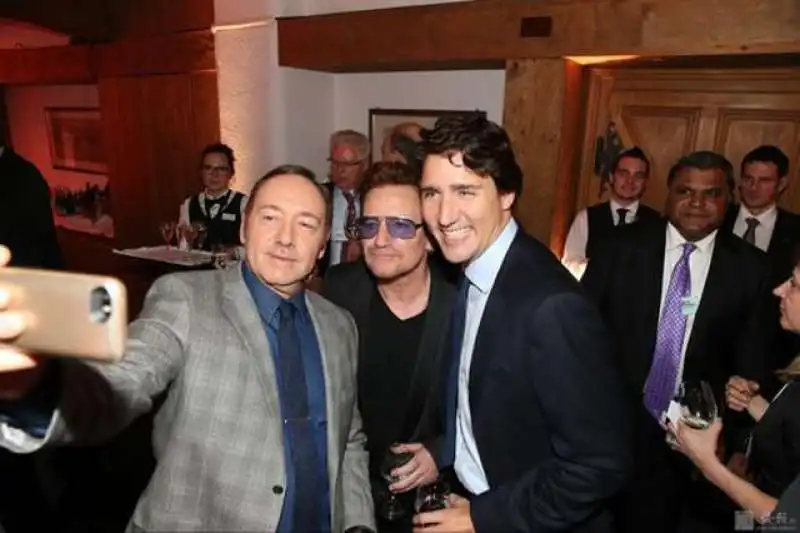 bono trudeau e spacey party privato di jack ma a davos