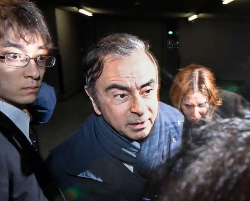 carlos ghosn arrestato a tokyo