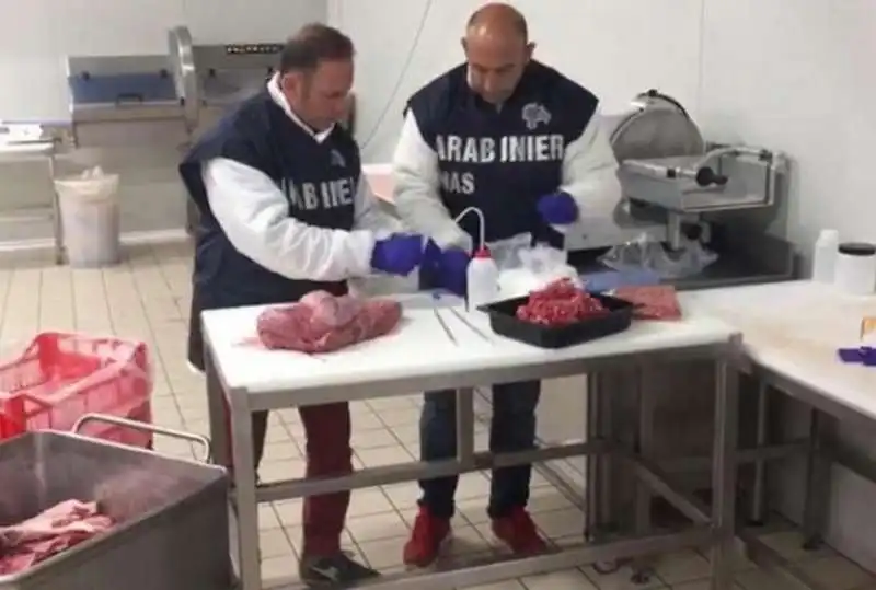 carne cinese sequestrata