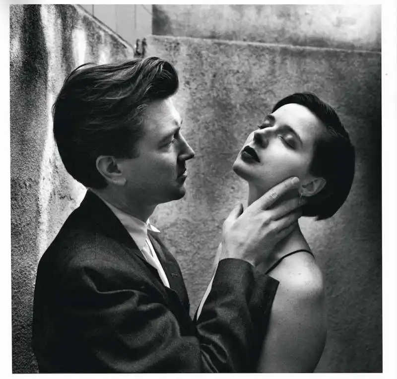 david lynch e isabella rossellini by helmut newton