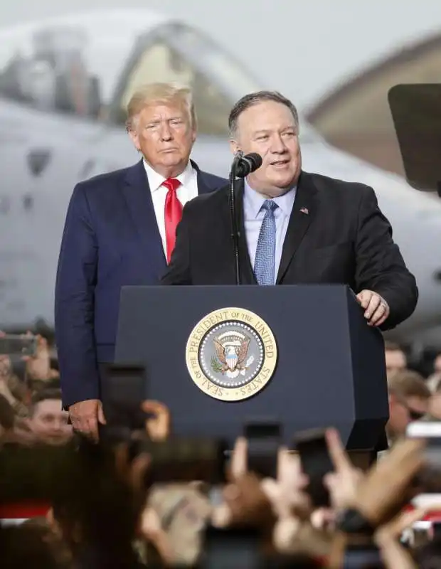 DONALD TRUMP MIKE POMPEO