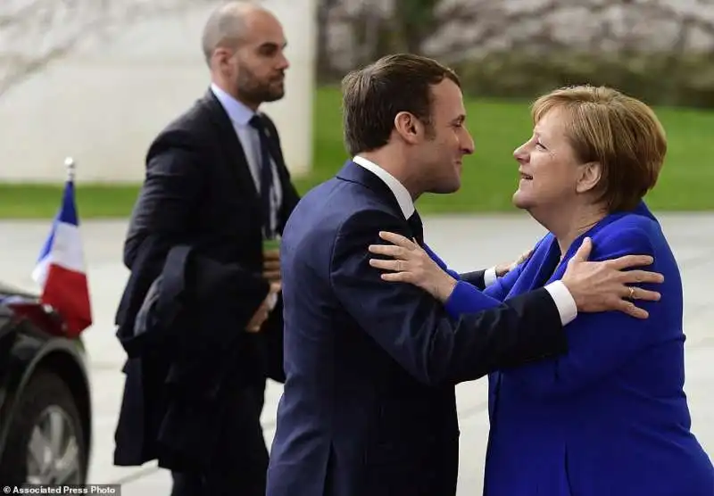 emmanuel macron angela merkel