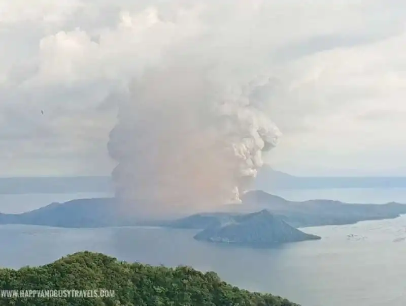 eruzione vulcano taal nelle filippine 16