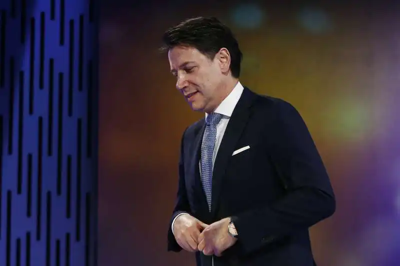 giuseppe conte ospite della gruber a otto e mezzo 18