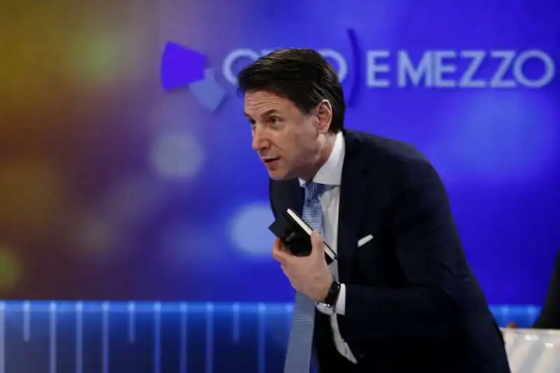 giuseppe conte ospite della gruber a otto e mezzo 6