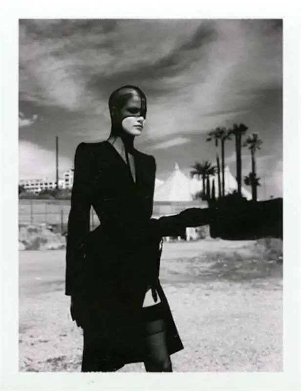 helmut newton per vogue