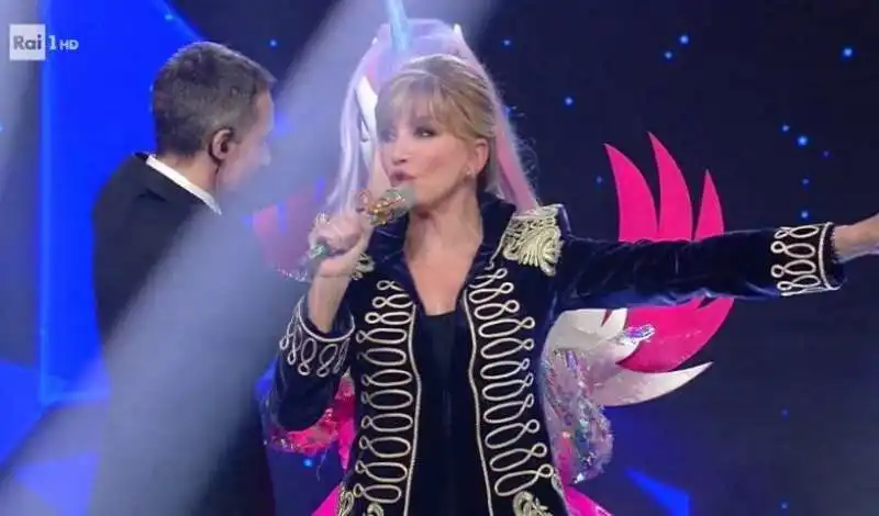 IL CANTANTE MASCHERATO - MILLY CARLUCCI