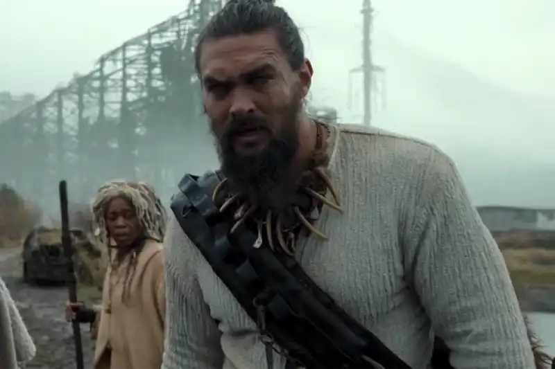 JASON MOMOA IN SEE 