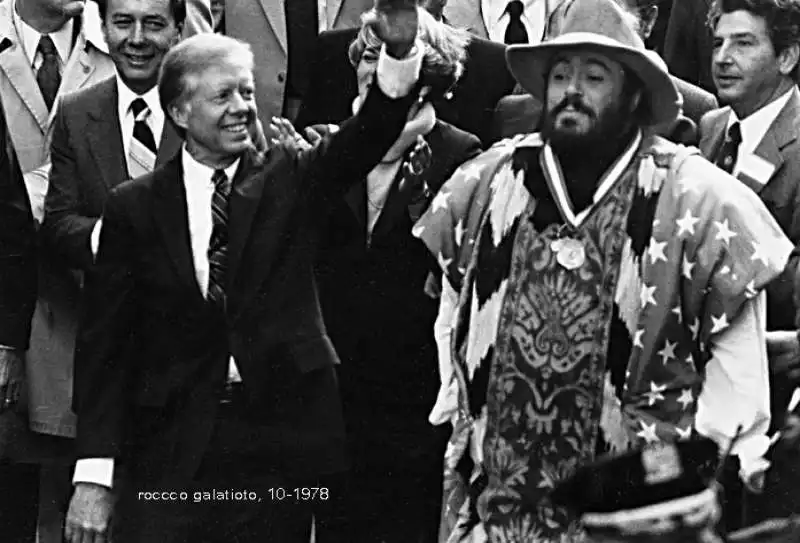 JIMMY CARTER E LUCIANO PAVAROTTI