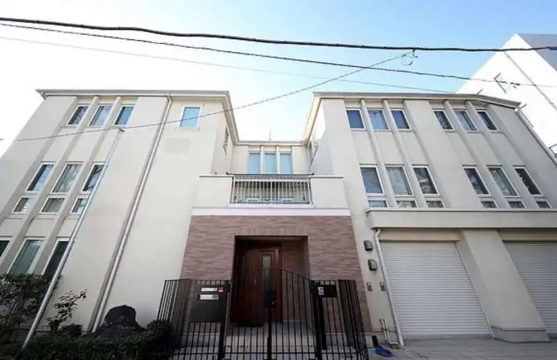 la casa di carlos ghosn a tokyo 3