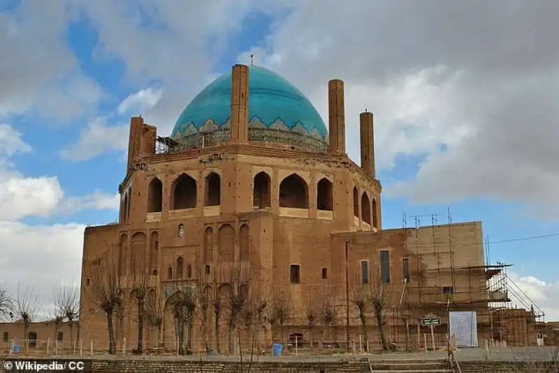 la cupola di soltaniyeh in iran