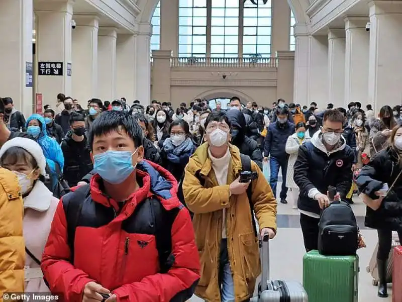 la stazione di wuhan