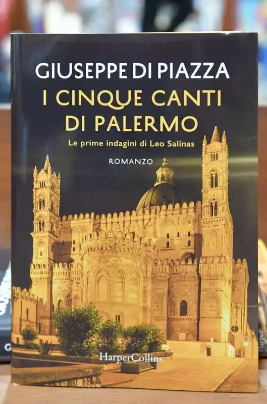 libro presentato