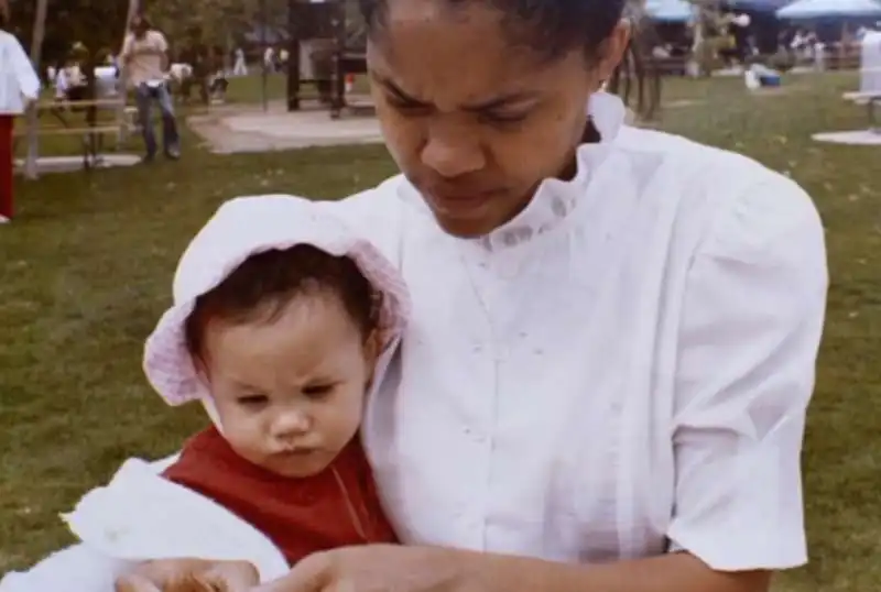 meghan e la madre doria ragland 1