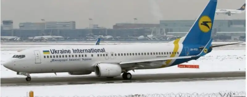 precipita aereo ucraino appena decollato da teheran