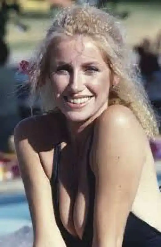 suzanne somers  6