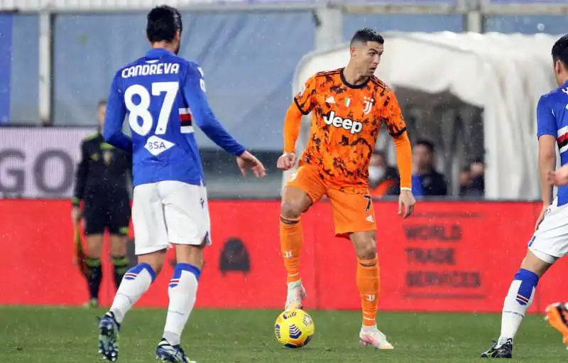 cristiano ronaldo sampdoria  juventus  