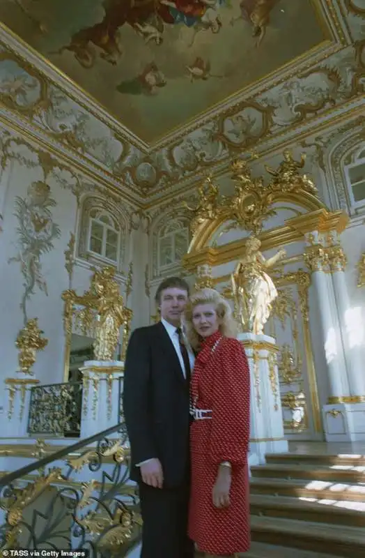 donald e ivana trump in russia nel 1977 