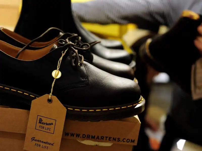 dr. martens  1